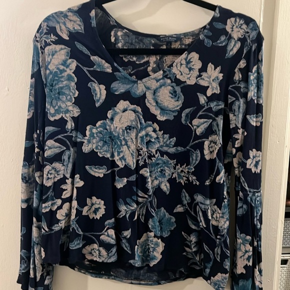 Flower blouse - Picture 1 of 3